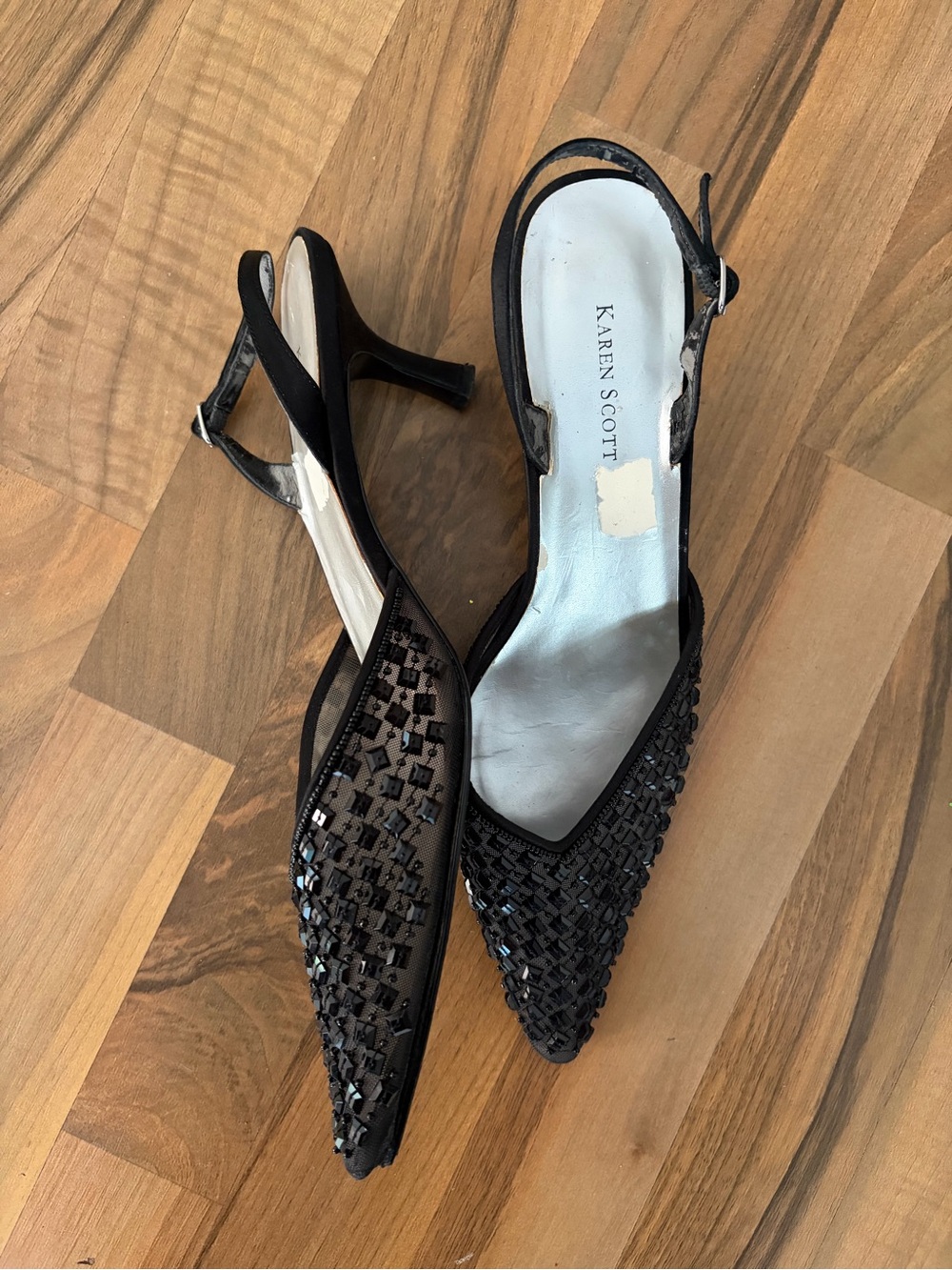 Throwback Black Beaded Pointed Slingback Kitten Heels, 8.5, EUC